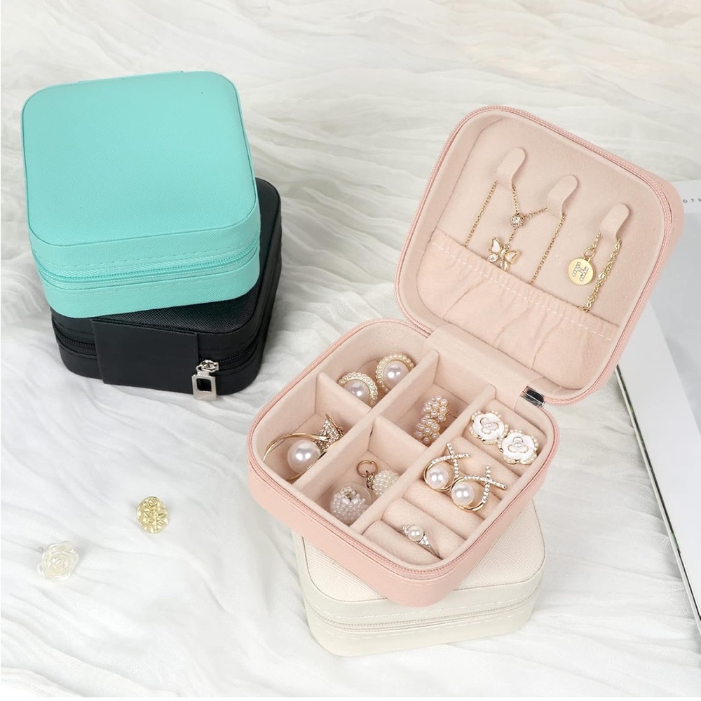 Black Jewelry Organizer Box